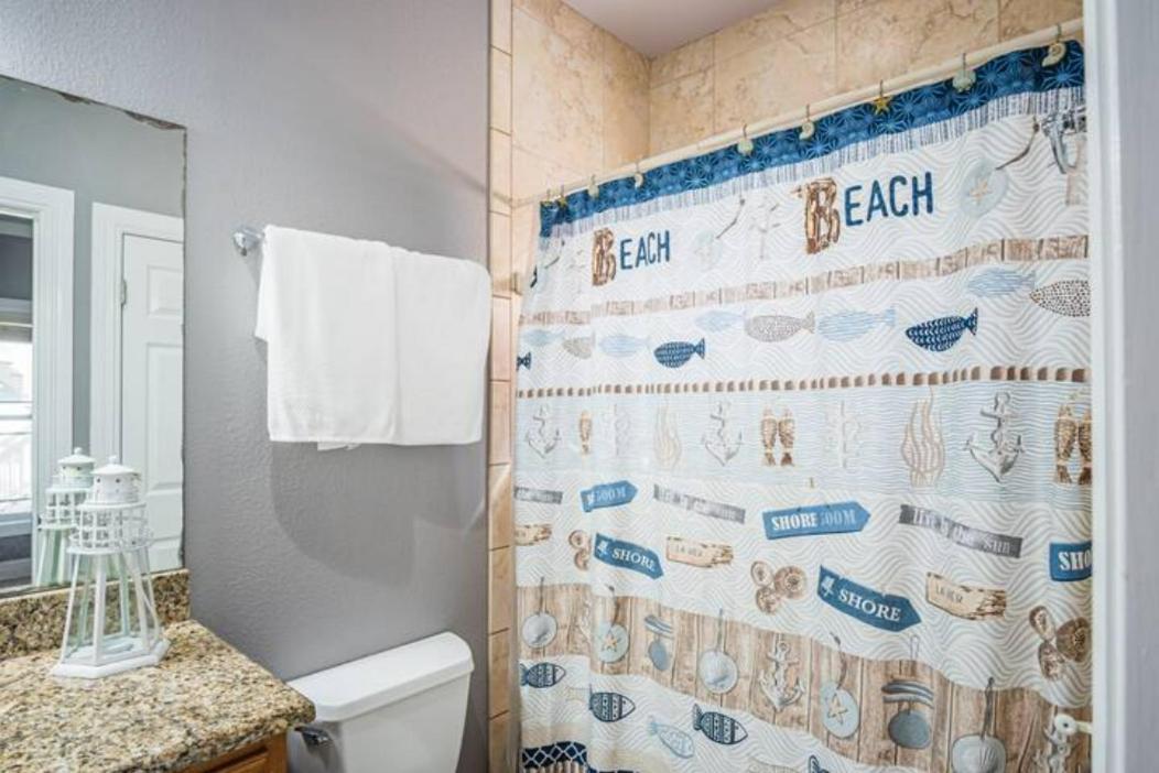 7 Bedroom Home Steps To The Beach With 4 Patios And Pool! Sleeps 20 Port Aransas Exterior foto