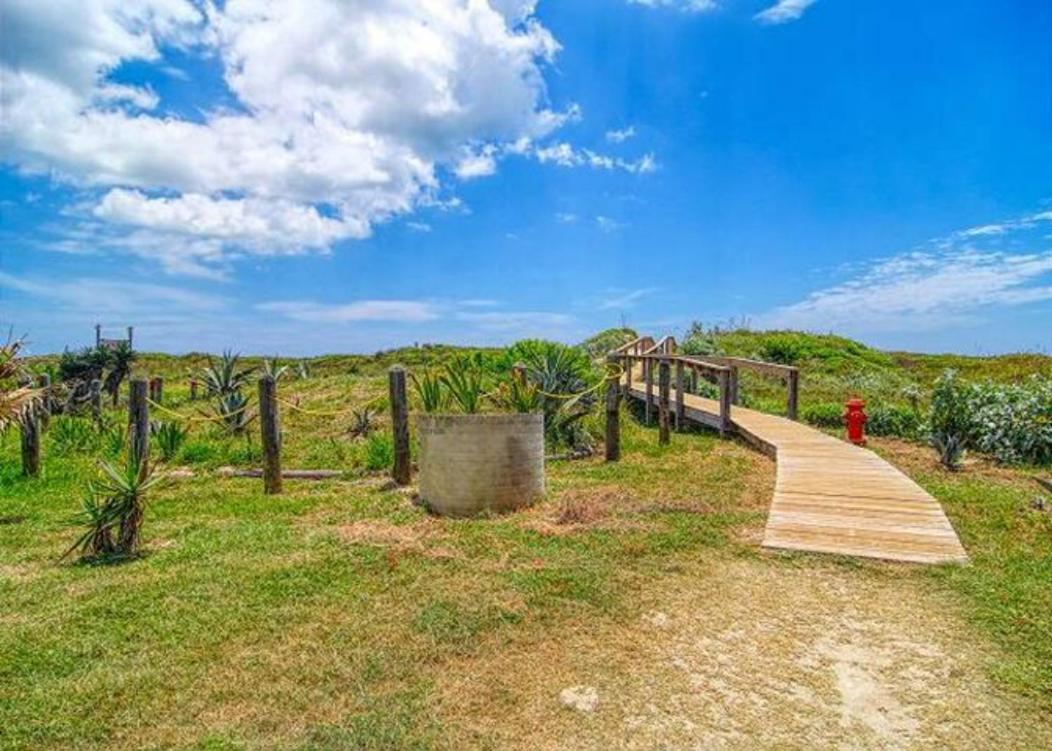 7 Bedroom Home Steps To The Beach With 4 Patios And Pool! Sleeps 20 Port Aransas Exterior foto